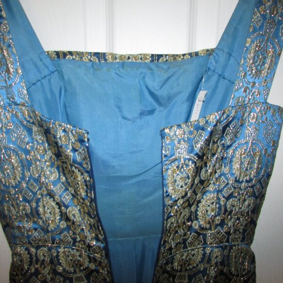 Vintage Gold Brocade Gown - XS, Small - Picture 11 of 14